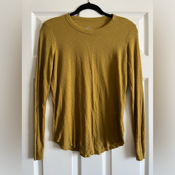 Aerie long sleeve top - Picture 1 of 3